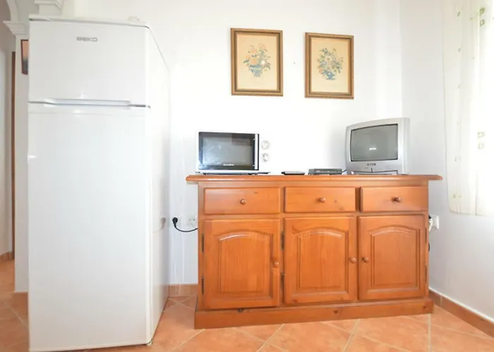 Calle Bilbao Con Terraza * كونيل ذي لا فرونتيرا